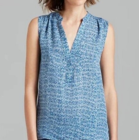 Vince 100%silk Top - Picture 11 of 11